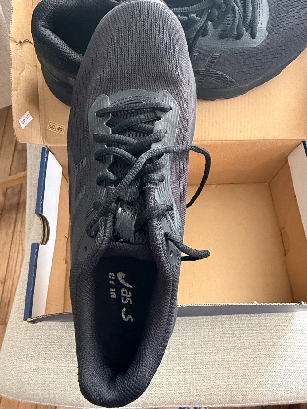 ASICS  Black GT-1000 7 Shoe Box with Branding - Picture 5 of 6